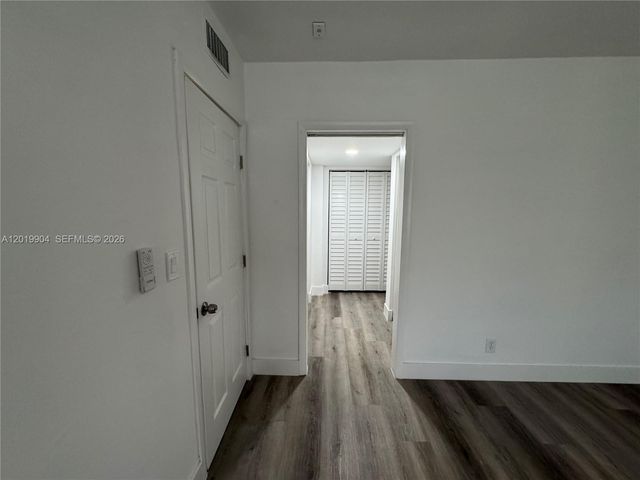 630 Layne Blvd 211, Hallandale Beach, FL 33009