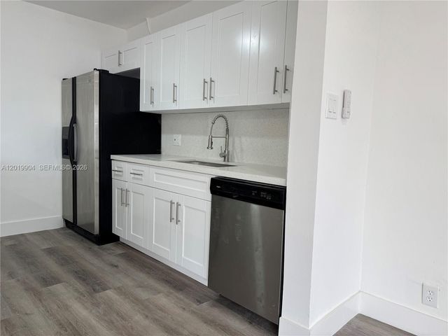 630 Layne Blvd 211, Hallandale Beach, FL 33009