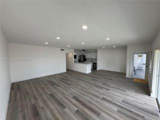 630 Layne Blvd 211, Hallandale Beach, FL 33009