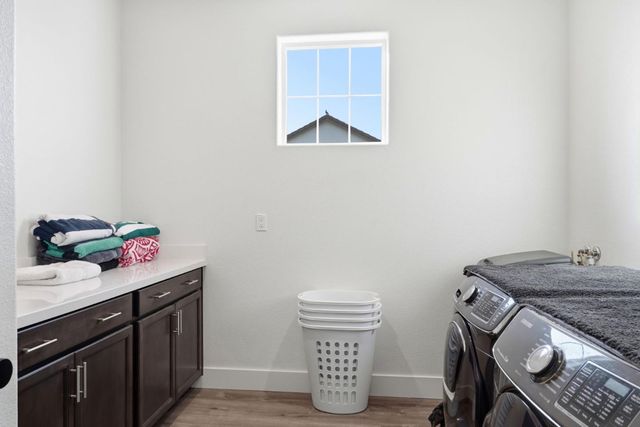 190 Tanoak Street, Hollister, CA 95023