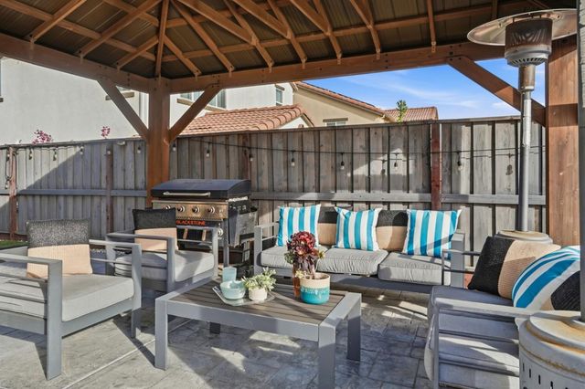 190 Tanoak Street, Hollister, CA 95023