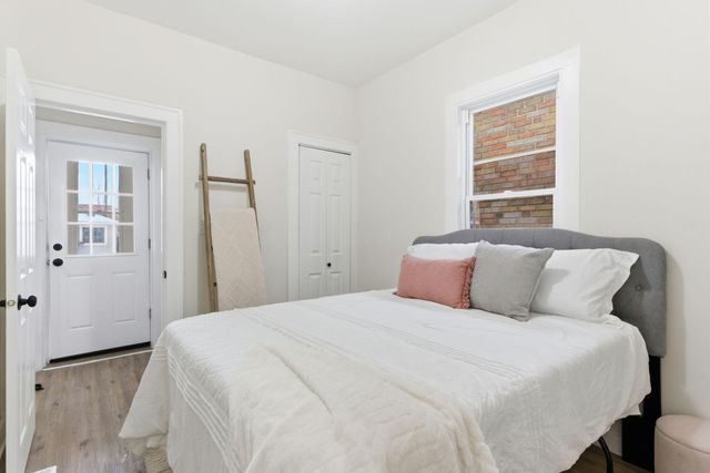 1207 Lakeview Avenue, Whiting, IN 46394