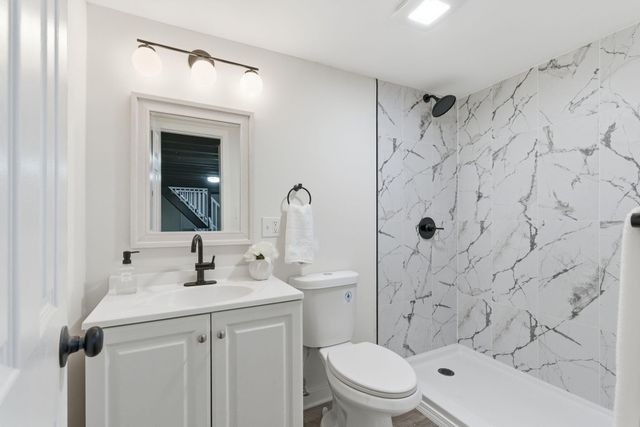 1207 Lakeview Avenue, Whiting, IN 46394