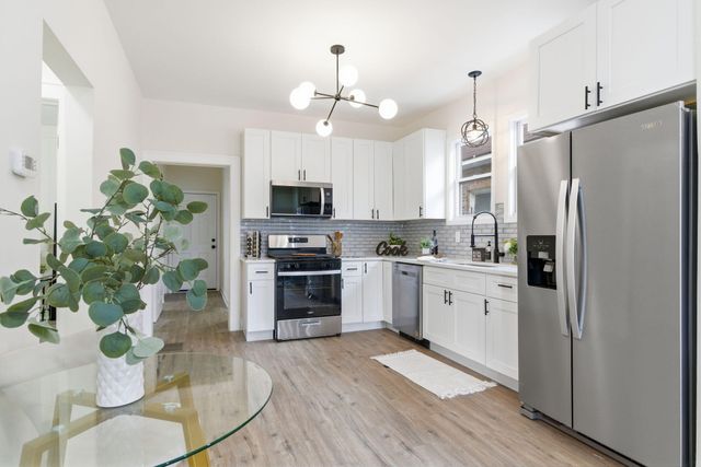 1207 Lakeview Avenue, Whiting, IN 46394