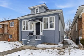 1207 Lakeview Avenue, Whiting, IN 46394