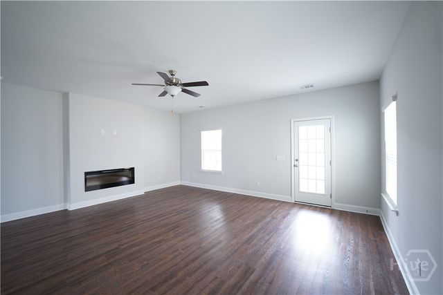 27 Sago Palm Way, Bloomingdale, GA 31302
