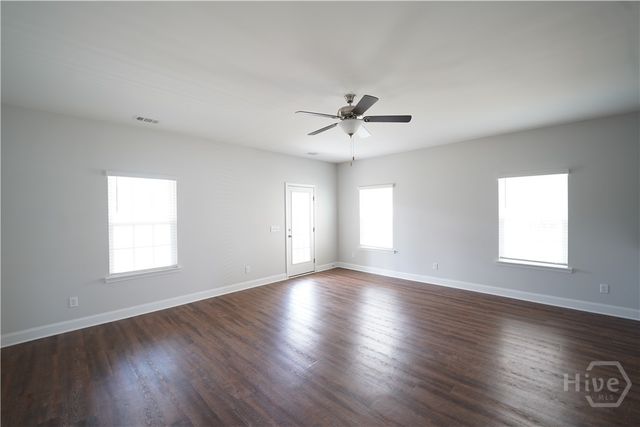 27 Sago Palm Way, Bloomingdale, GA 31302