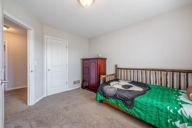 7402 Timber Wolf Drive, Franklin Twp, OH 45005