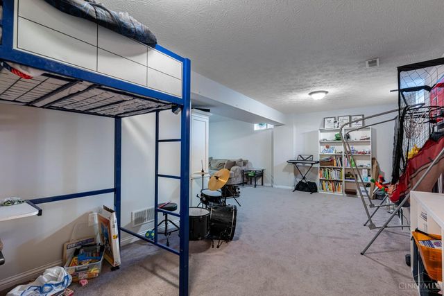 7402 Timber Wolf Drive, Franklin Twp, OH 45005