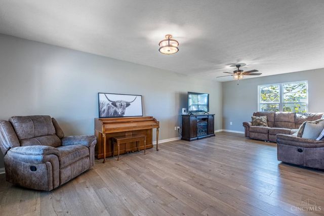 7402 Timber Wolf Drive, Franklin Twp, OH 45005