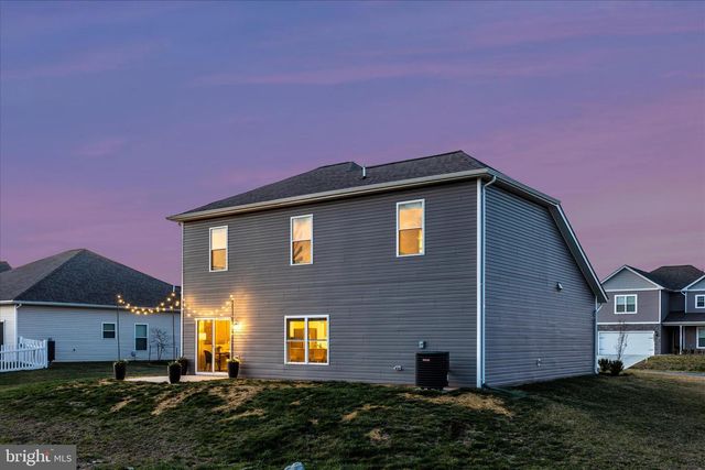 10026 ROULETTE DR, Hagerstown, MD 21740