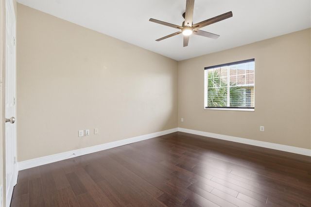 6559 Emerald Dunes Drive 308, West Palm Beach, FL 33411