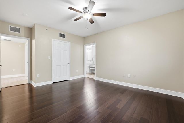 6559 Emerald Dunes Drive 308, West Palm Beach, FL 33411