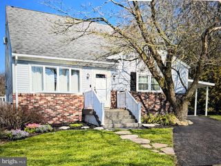 82 ARMOUR AVE, Hamilton, NJ 08619