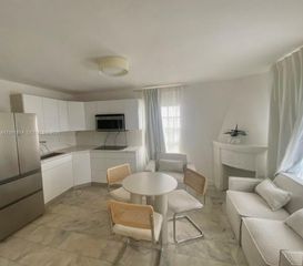 1526 Pennsylvania Ave 10, Miami Beach, FL 33139