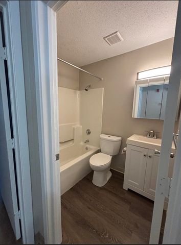 65 Frank's Lane 207, Hanover, MA 02339