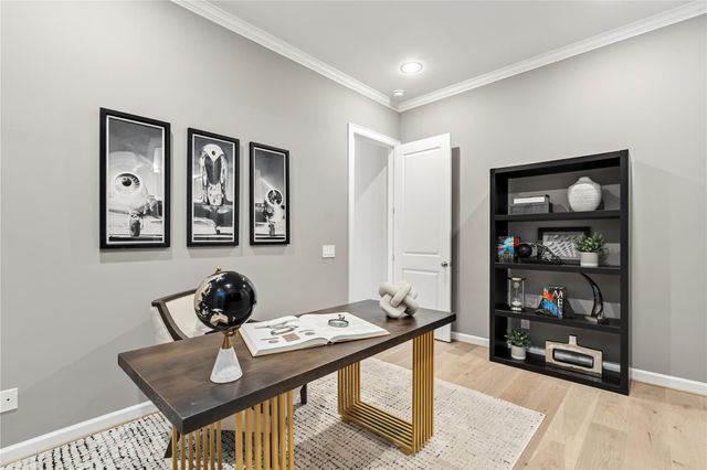 4024 Blossom Street, Houston, TX 77007