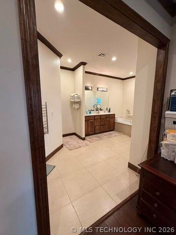 801 Ridgecrest, Ardmore, OK 73401
