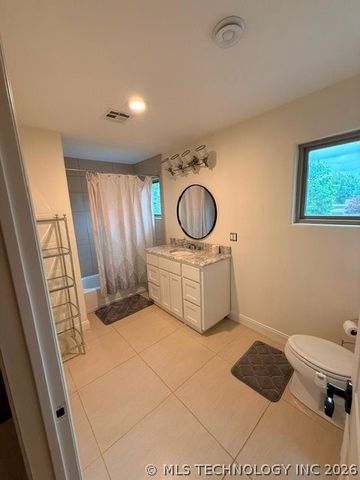 801 Ridgecrest, Ardmore, OK 73401