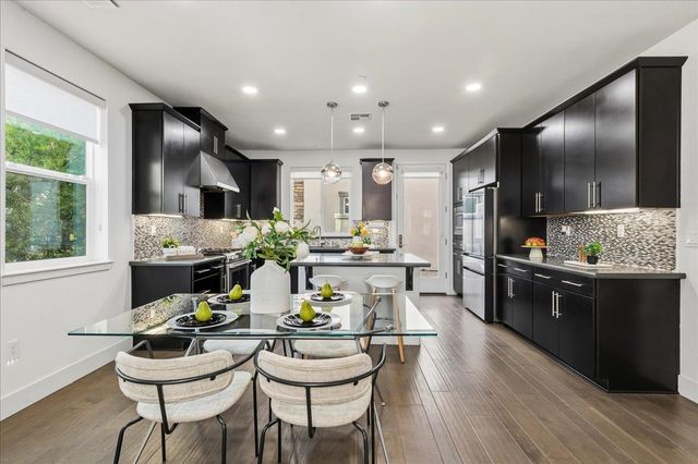 4022 Knightstown St, Dublin, CA 94568