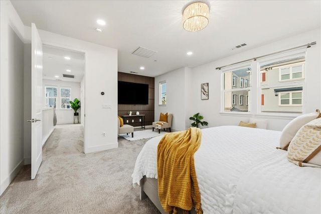 4022 Knightstown St, Dublin, CA 94568