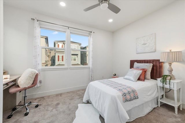 4022 Knightstown St, Dublin, CA 94568