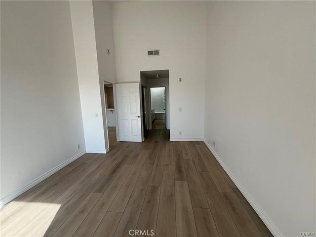 210 LILLE LANE 310, Newport Beach, CA 92663