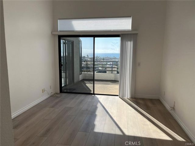 210 LILLE LANE 310, Newport Beach, CA 92663