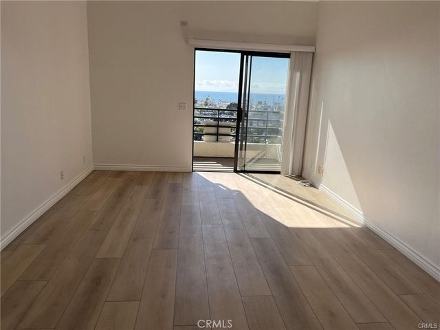 210 LILLE LANE 310, Newport Beach, CA 92663