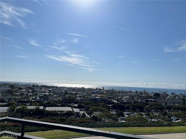 210 LILLE LANE 310, Newport Beach, CA 92663