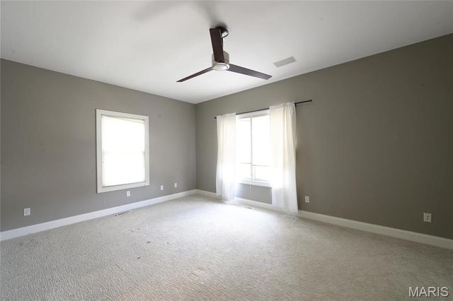 7709 Gannon Avenue, St Louis, MO 63130