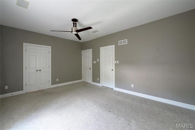 7709 Gannon Avenue, St Louis, MO 63130