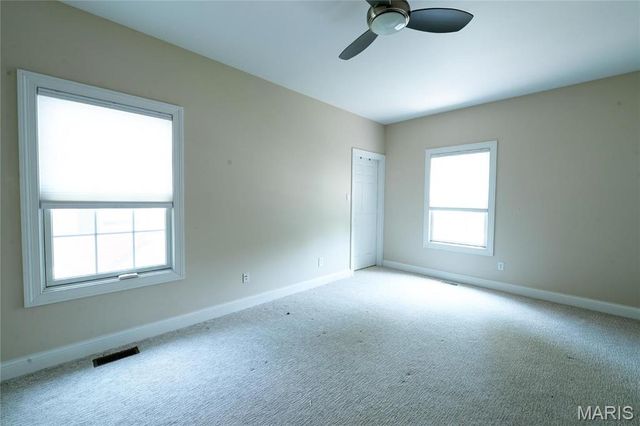 7709 Gannon Avenue, St Louis, MO 63130