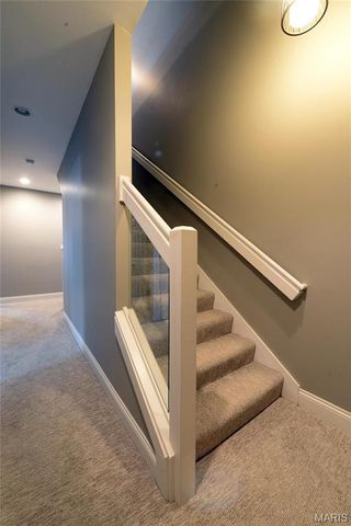 7709 Gannon Avenue, St Louis, MO 63130