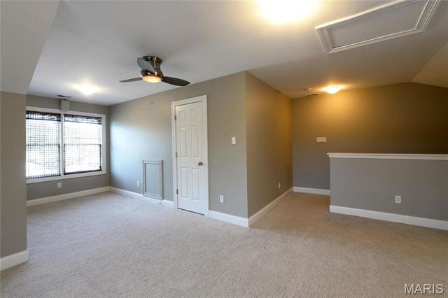 7709 Gannon Avenue, St Louis, MO 63130