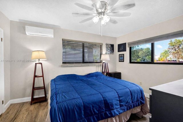 1630 NW 10th St, Homestead, FL 33030