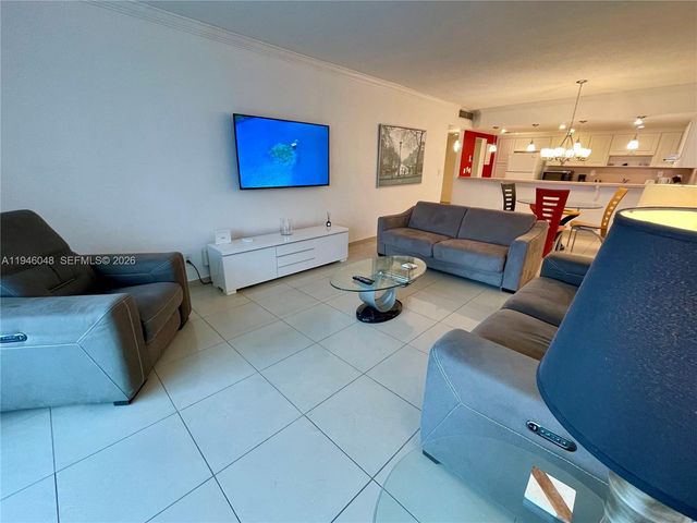 19390 Collins Ave 1405, Sunny Isles Beach, FL 33160