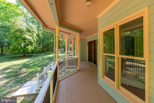 6800 WEEDON DR, Fredericksburg, VA 22407