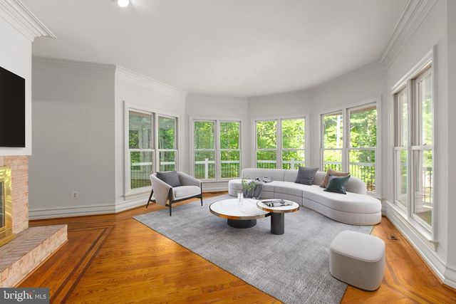 6800 WEEDON DR, Fredericksburg, VA 22407