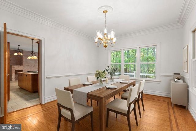 6800 WEEDON DR, Fredericksburg, VA 22407