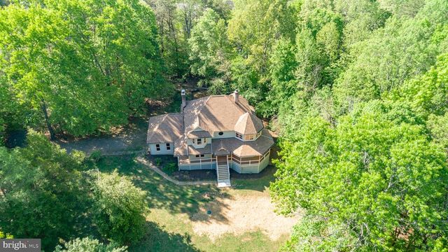 6800 WEEDON DR, Fredericksburg, VA 22407