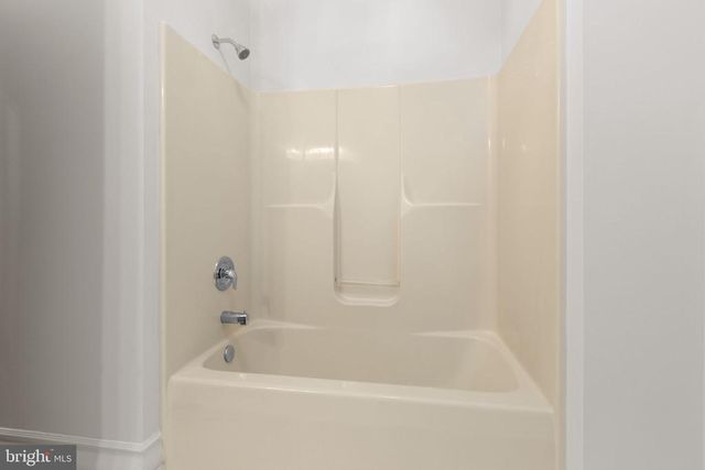 6800 WEEDON DR, Fredericksburg, VA 22407