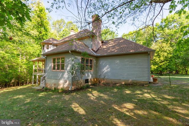 6800 WEEDON DR, Fredericksburg, VA 22407