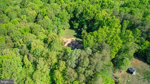 6800 WEEDON DR, Fredericksburg, VA 22407