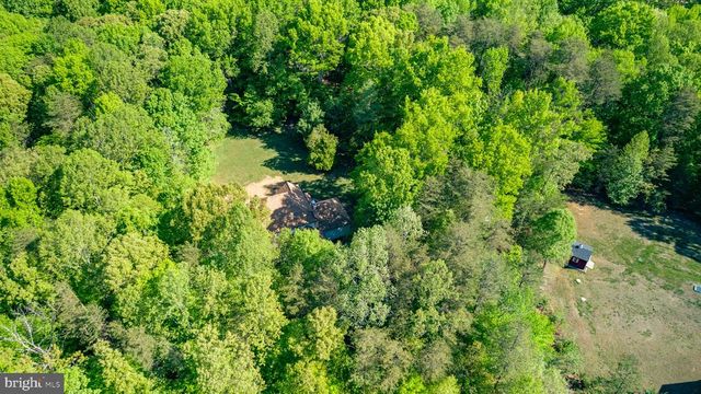 6800 WEEDON DR, Fredericksburg, VA 22407