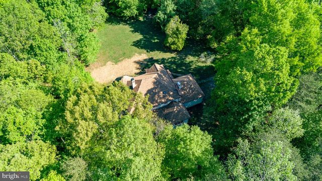 6800 WEEDON DR, Fredericksburg, VA 22407