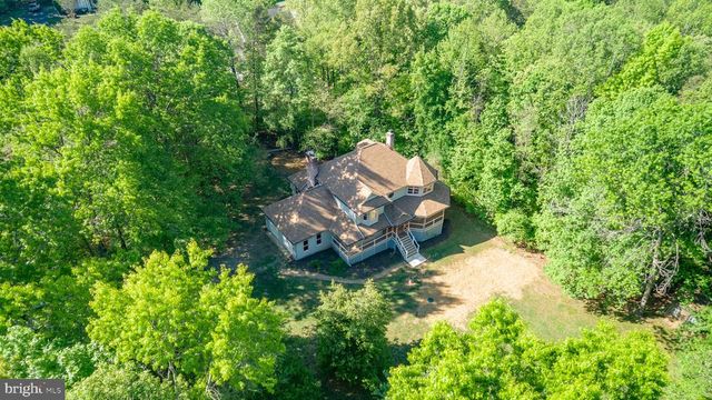 6800 WEEDON DR, Fredericksburg, VA 22407