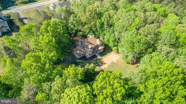 6800 WEEDON DR, Fredericksburg, VA 22407