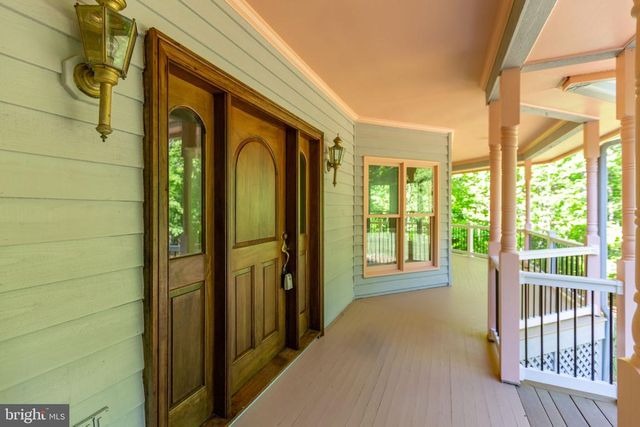 6800 WEEDON DR, Fredericksburg, VA 22407