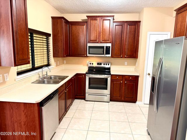 762 GINGER MILL Drive, St. Johns, FL 32259